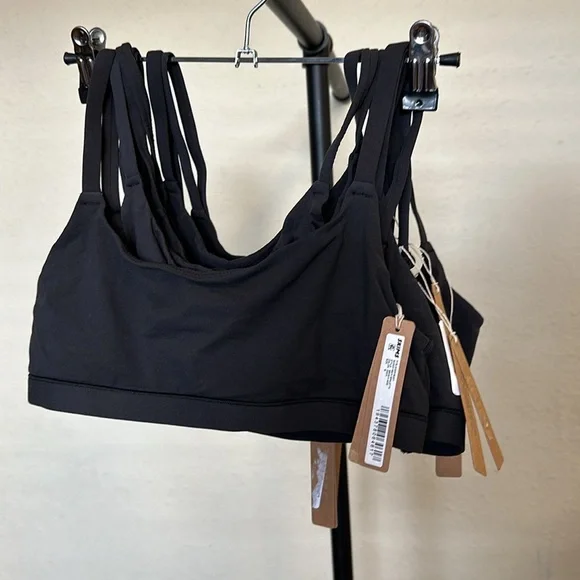 SKIMS Fits Everybody Scoop Neck Bralette New w/ Tags‎ Onyx Size XS - Picture 2 of 4